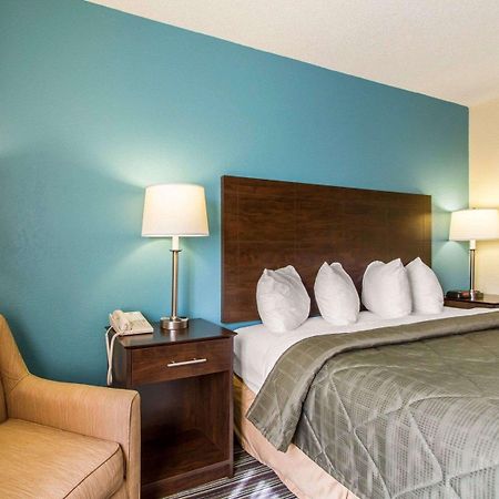 Quality Inn Murray University Area Bagian luar foto