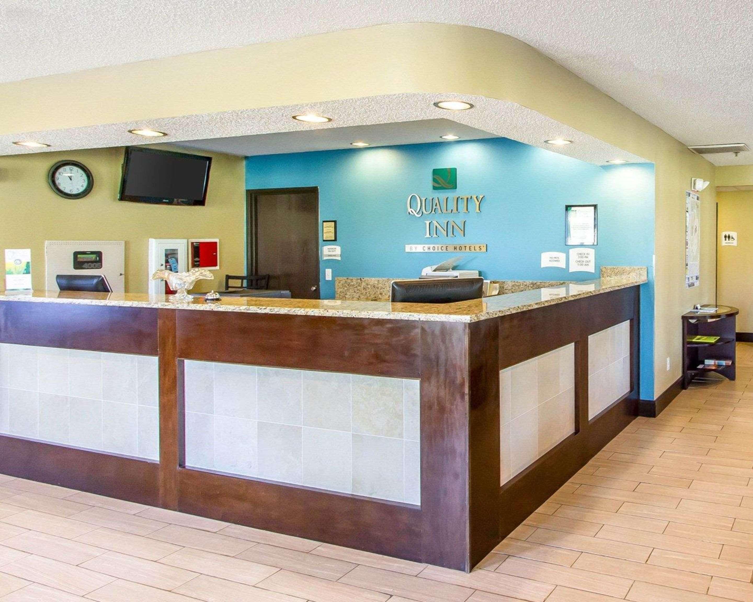 Quality Inn Murray University Area Bagian luar foto