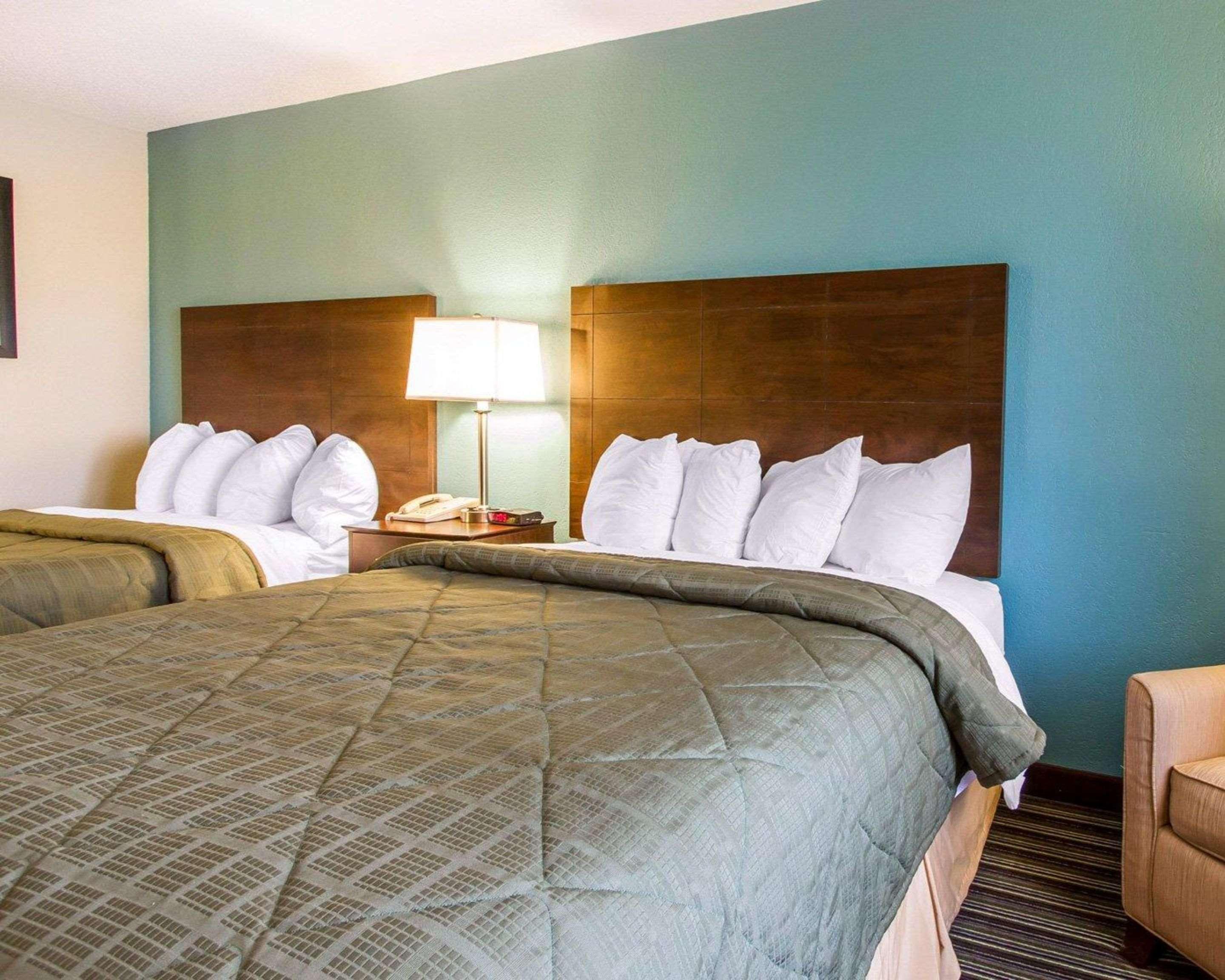 Quality Inn Murray University Area Bagian luar foto