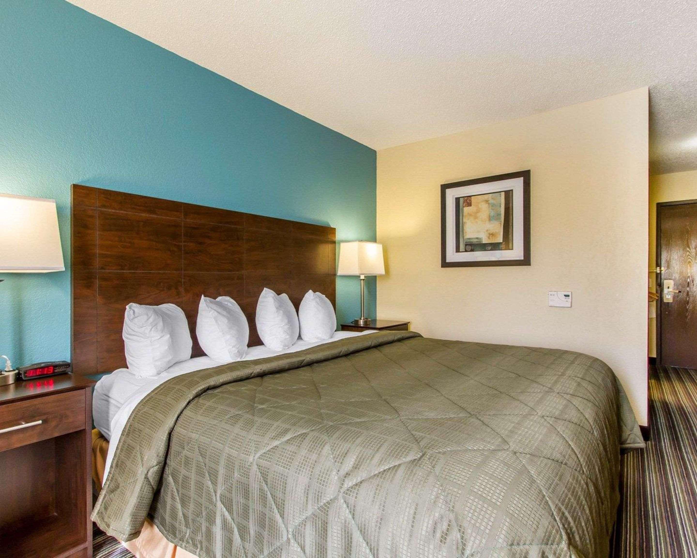 Quality Inn Murray University Area Bagian luar foto