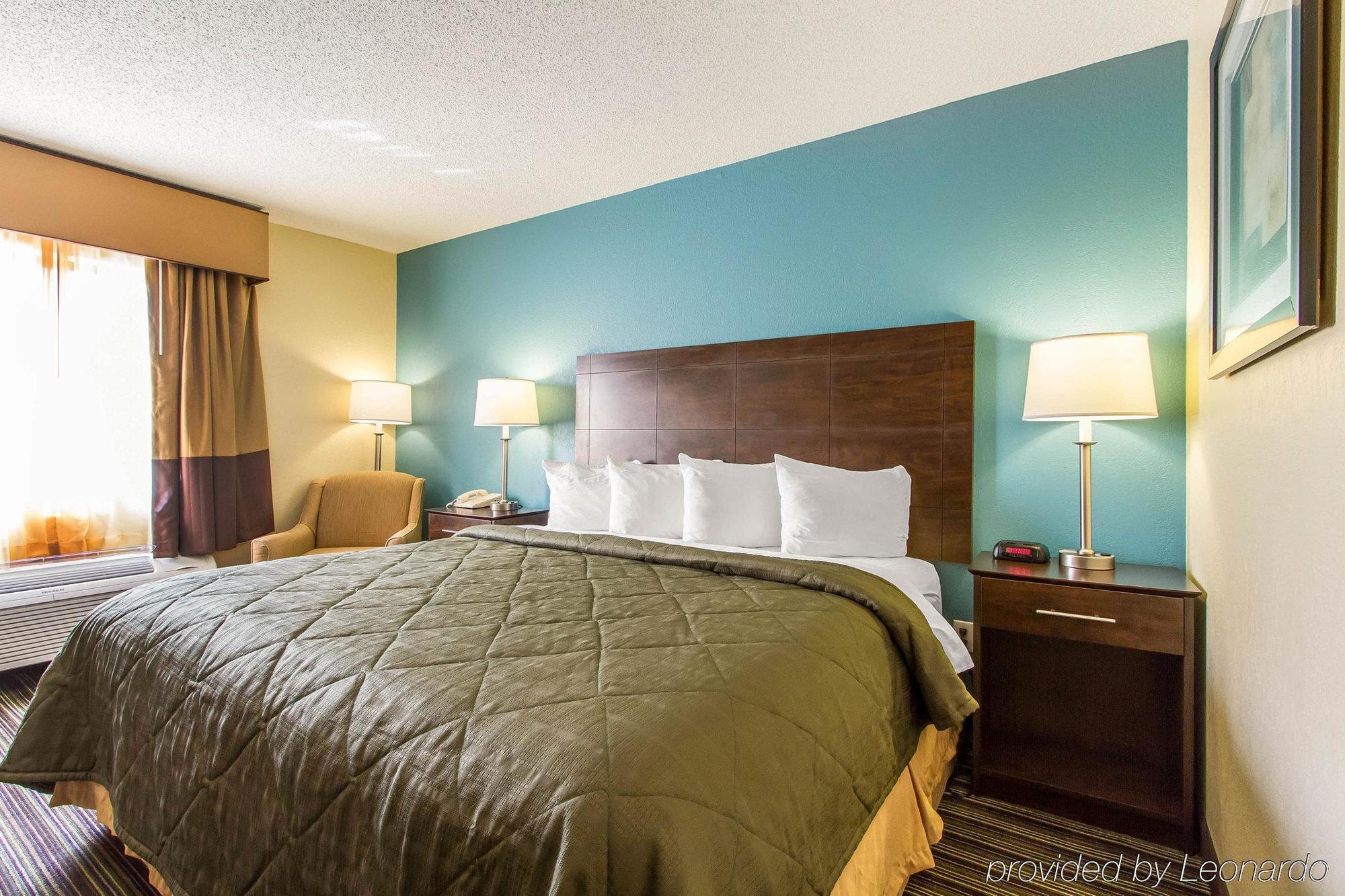 Quality Inn Murray University Area Bagian luar foto