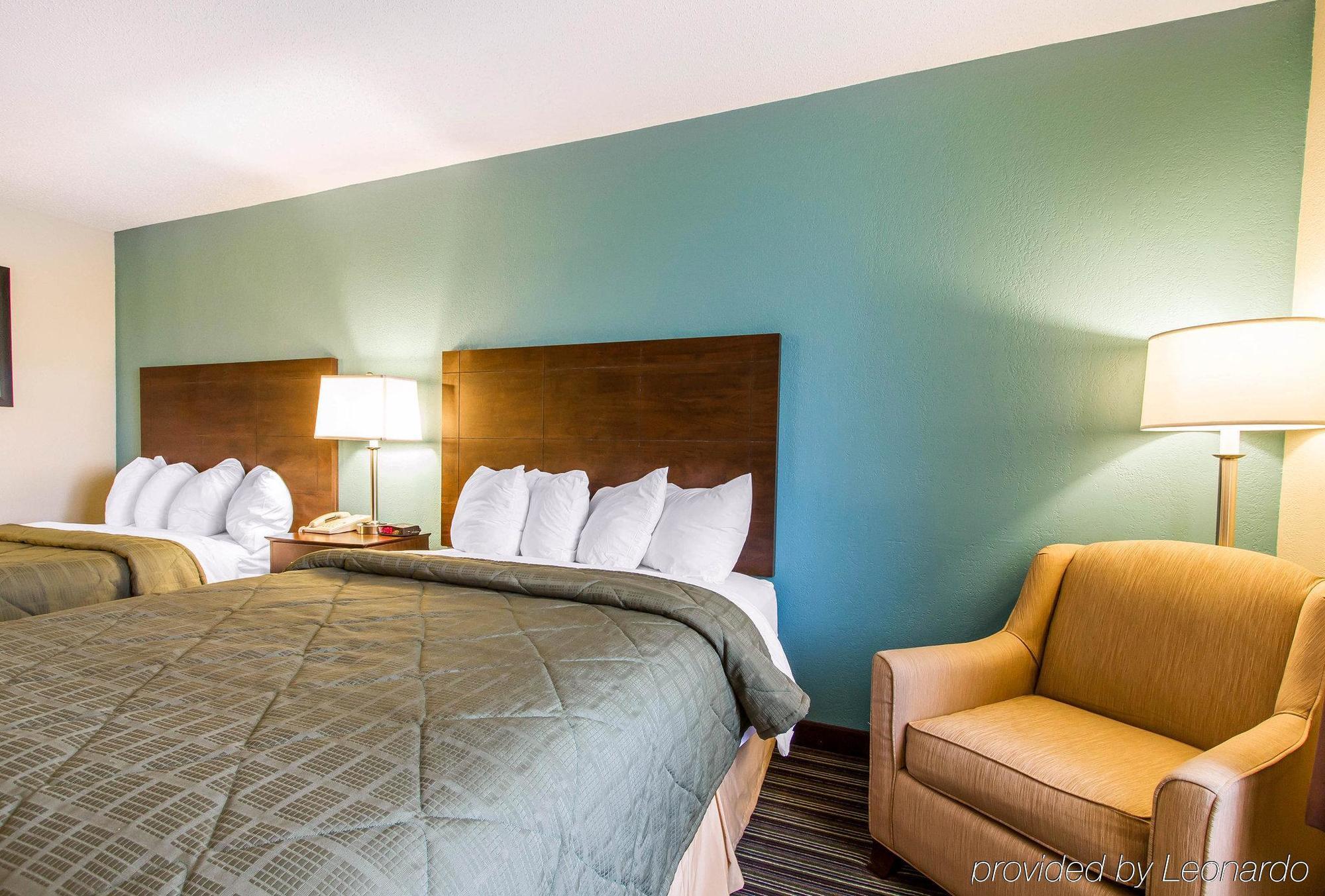 Quality Inn Murray University Area Bagian luar foto