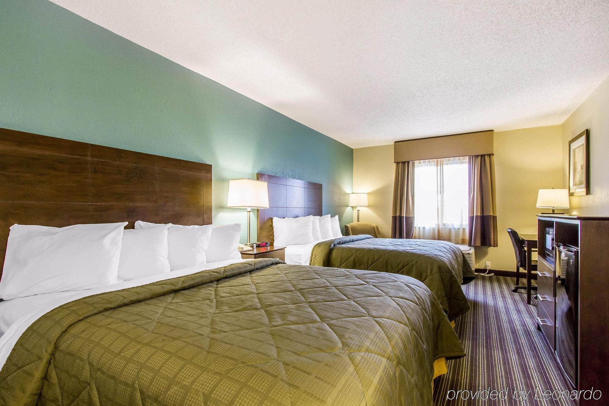 Quality Inn Murray University Area Bagian luar foto