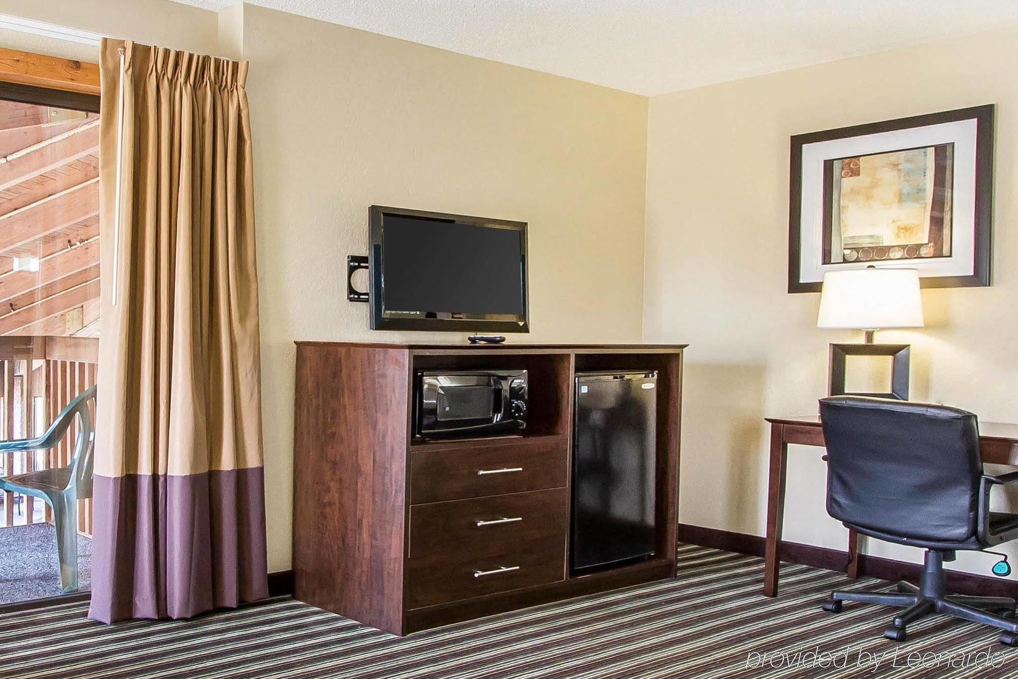 Quality Inn Murray University Area Bagian luar foto
