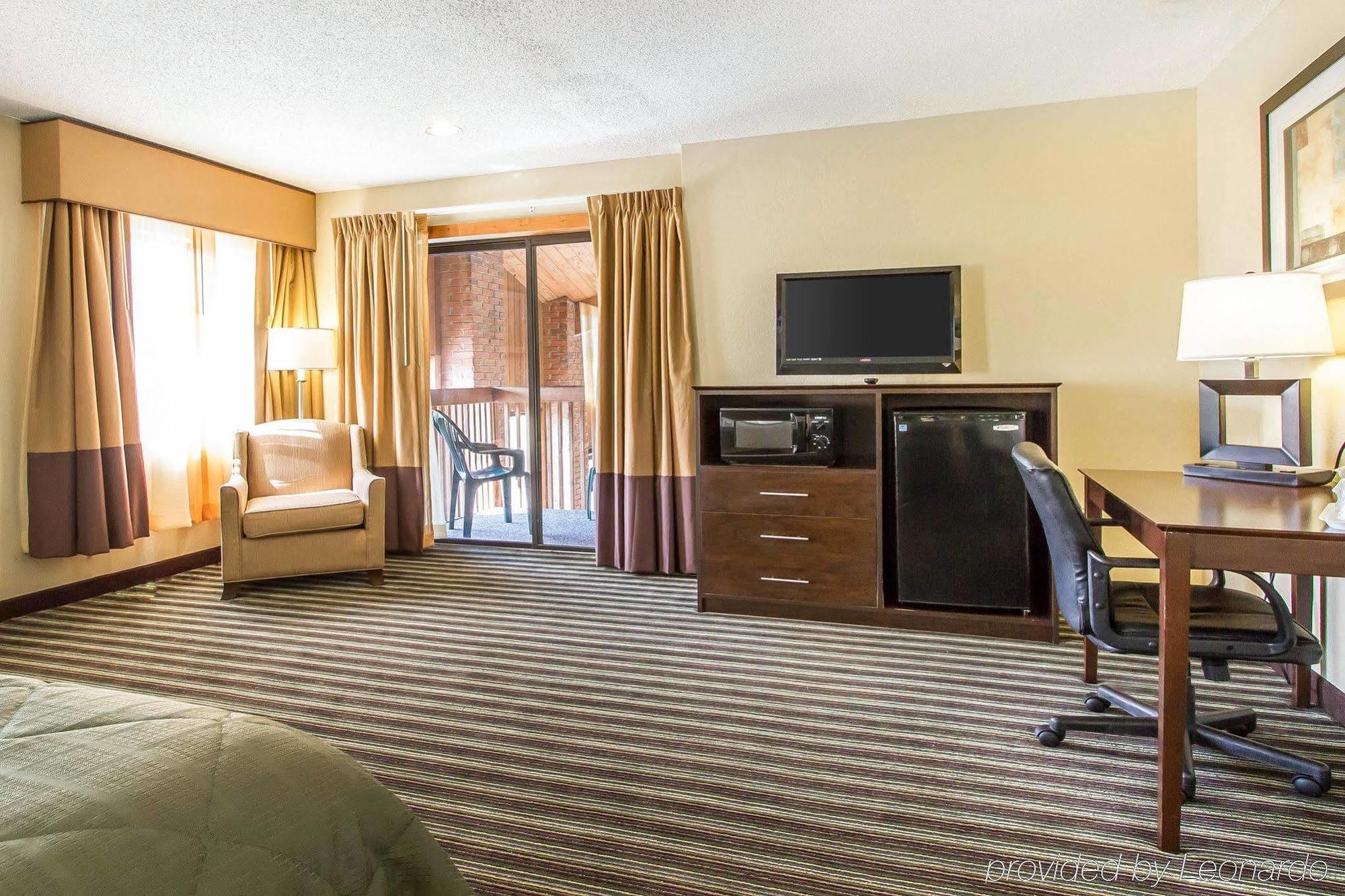Quality Inn Murray University Area Bagian luar foto